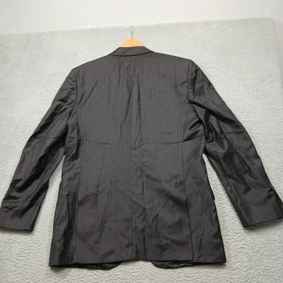 Banana Republic Men's 44R Wool Blazer Navy Pinstripe Two Button Made in Egypt